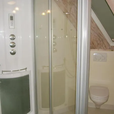 Holiday home 5 Bedroom Beautiful Home In Tranekaer *